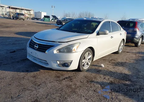 2014 Nissan Altima 2.5 Sl z USA, uszkodzony, nr VIN 1N4AL3AP9EC157921